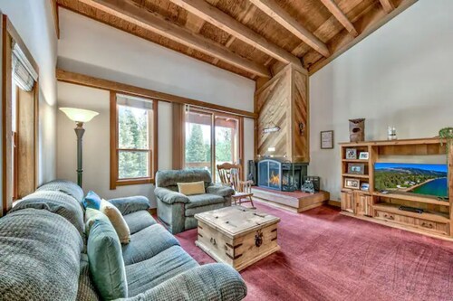 Northstar Tahoe Summer Resort Condo: Pools, Pickleball, Hike Trails, 2BR 2BA