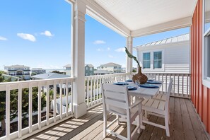 Luokittelematon kuva, 4 kautta 54, painike