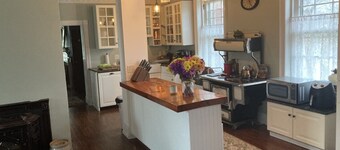 19th Century Mansion/Farm House