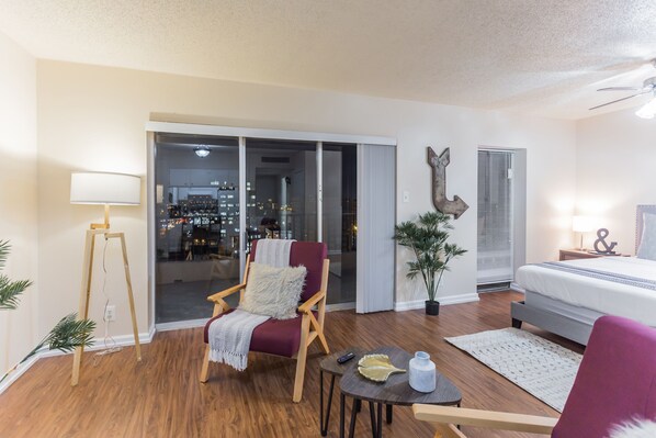 1 bedroom, iron/ironing board, bed sheets