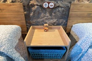 2 bedrooms
