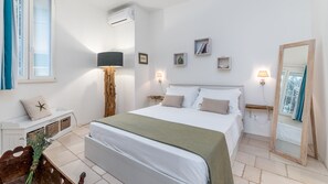 4 soverom, strykejern/-brett, wi-fi (inkludert) og sengetøy