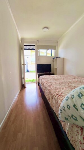 Traditional Room | Bed sheets - Viva Chile Hostal Puerto Varas (Puerto Varas)