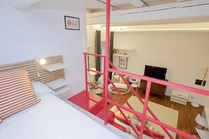 1 bedroom, iron/ironing board, free WiFi, bed sheets