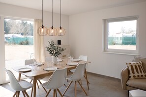 Dining - Modern Swedish house Lotta #4 on Lake Bärwald - SKAN-PARK (Klitten)