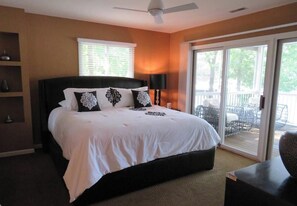 6 bedrooms, iron/ironing board, WiFi, bed sheets