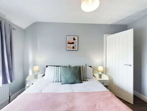 3 Schlafzimmer, Bügeleisen/Bügelbrett, kostenloses WLAN, Bettwäsche