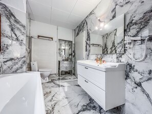 Hair dryer, towels