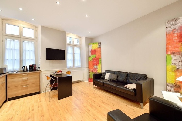 7c92bd32 6902 4b62 ab7a b94a7eda9f1f