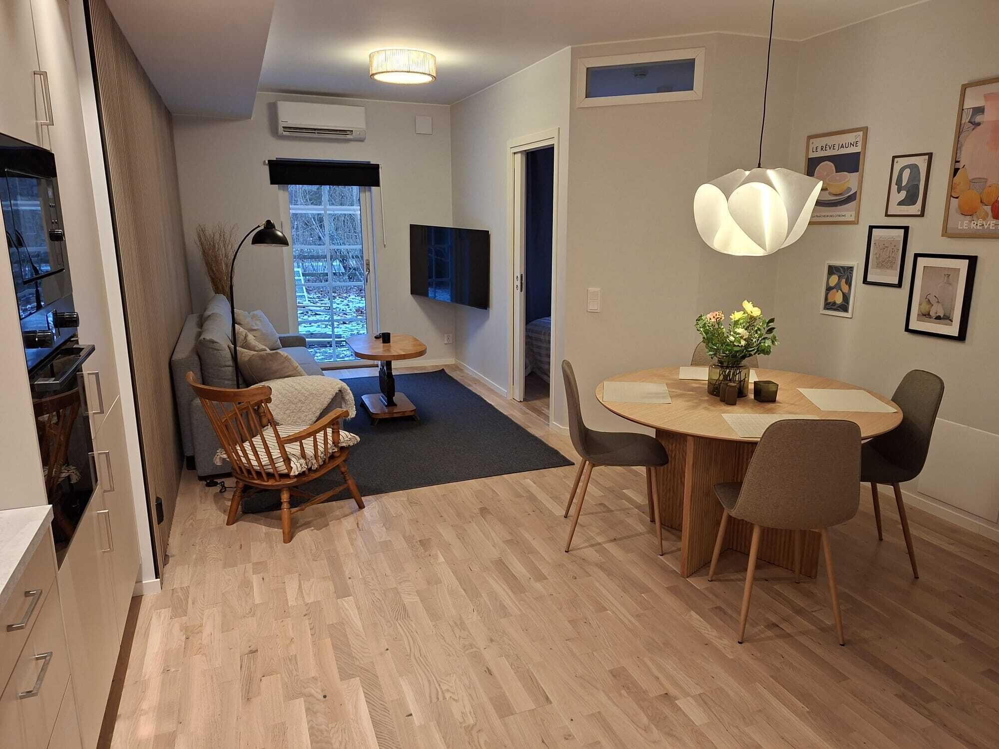 Comfort Apartment, Courtyard View, Courtyard Area (Lgh 1011) | Living area | LED TV