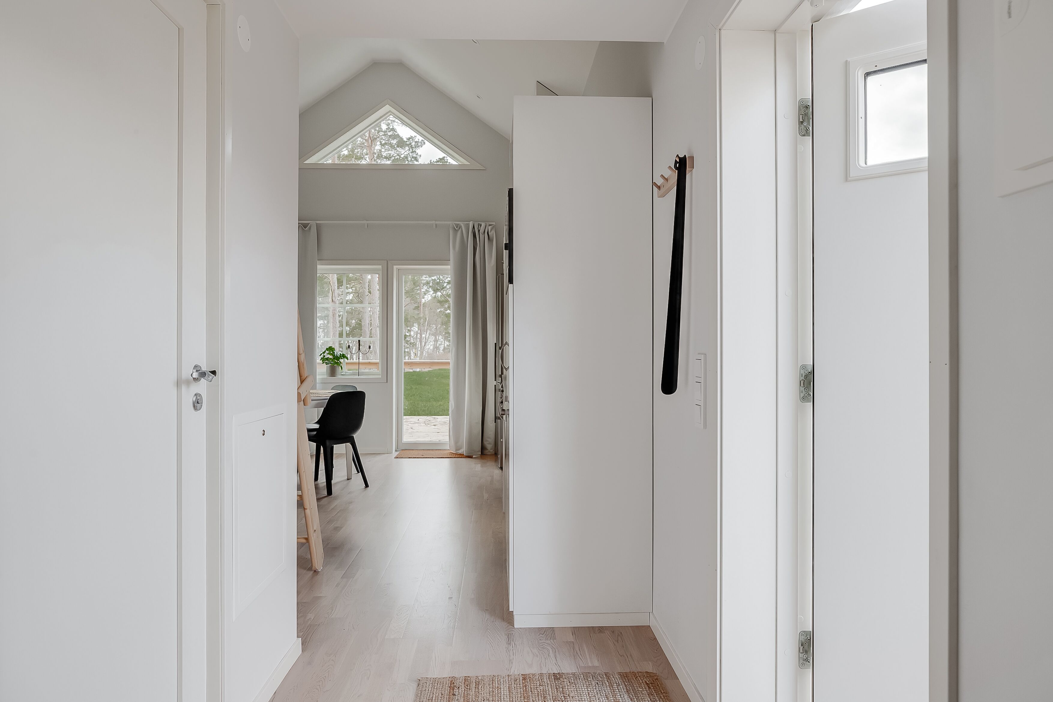 Comfort House, Accessible, Ocean View (Hus 1) | Living area | LED TV