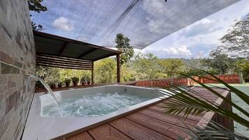Family Villa | Terrace/patio