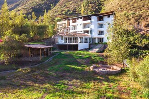 Front of property - Valles apartamentos ecológicos (Urubamba)