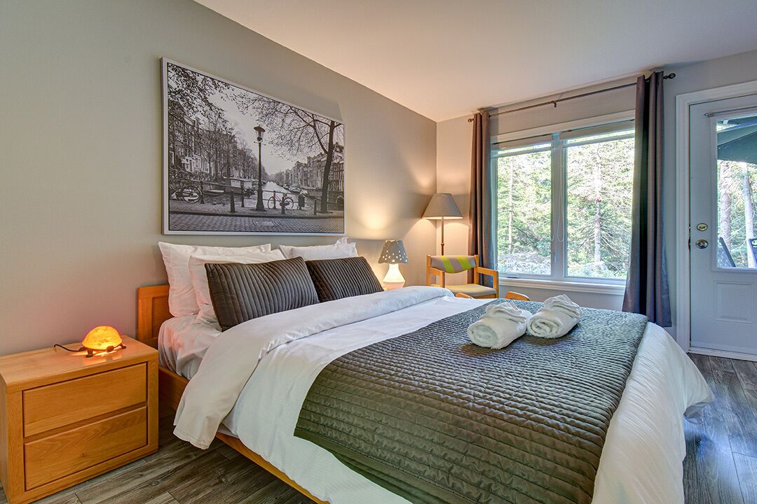 2 多间卧室、办公桌、熨斗/熨衣板、免费 WiFi