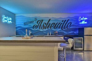 Dining - Cardinal  · Asheville Getaway Entertainment Galore 5k+ sq ft (Asheville)