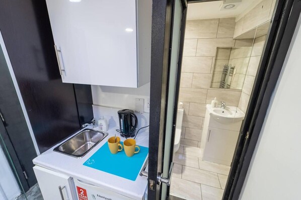 สตูดิโอ | ภายใน