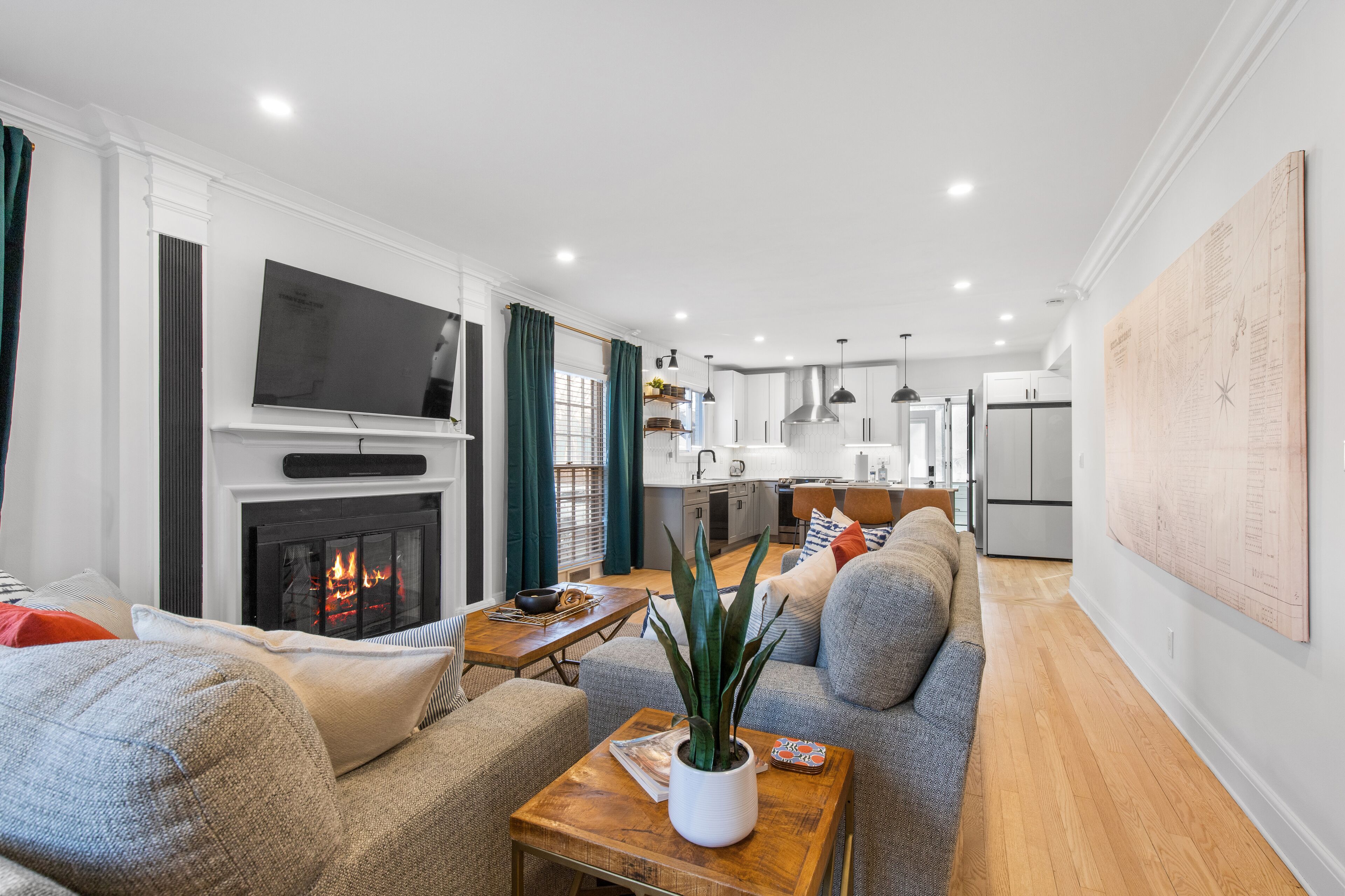 Corporate Housing and Relocation Special! Flat fee per month, no hidden fees!