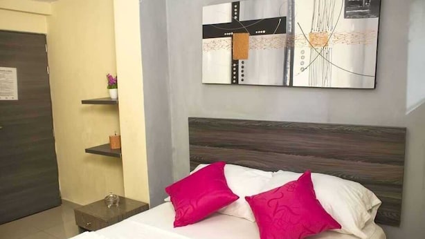 Ảnh chưa phân loại, 1 trong số 6 ảnh, nút