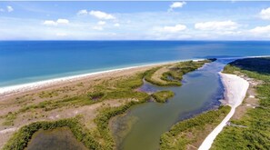On the beach, sun-loungers, beach towels - Marco Island- South Seas Tower 3 Beach Condo -7 day vacays April 1-Jan 30 (Marco Island)