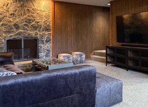 TV, fireplace, table football, stereo - Modern Cabin w/Sauna and Game Room (Basye)