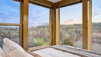 6 chambres, bureau, Wi-Fi gratuit, draps fournis