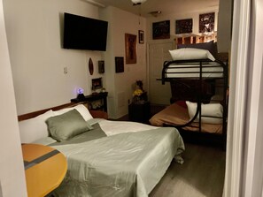 1 bedroom, desk, iron/ironing board, free WiFi