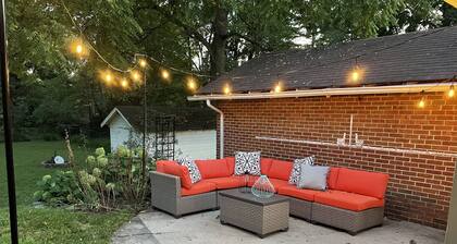 Bright 3-bedroom bungalow 1.3 miles from Ross-Ade