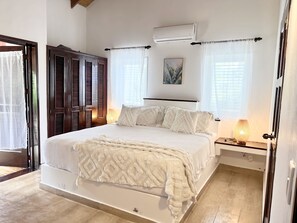 2 chambres, lit parapluie, Wi-Fi gratuit, draps fournis