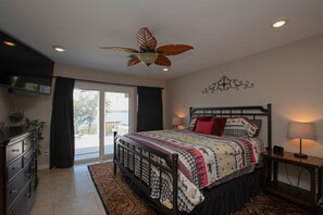 3 Schlafzimmer, Schreibtisch, Reisekinderbett, kostenloses WLAN