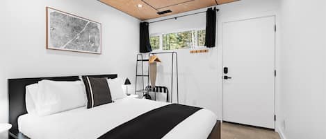 1 slaapkamer, een strijkplank/strijkijzer, wifi, beddengoed