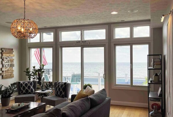 Smart TV, fireplace, printers