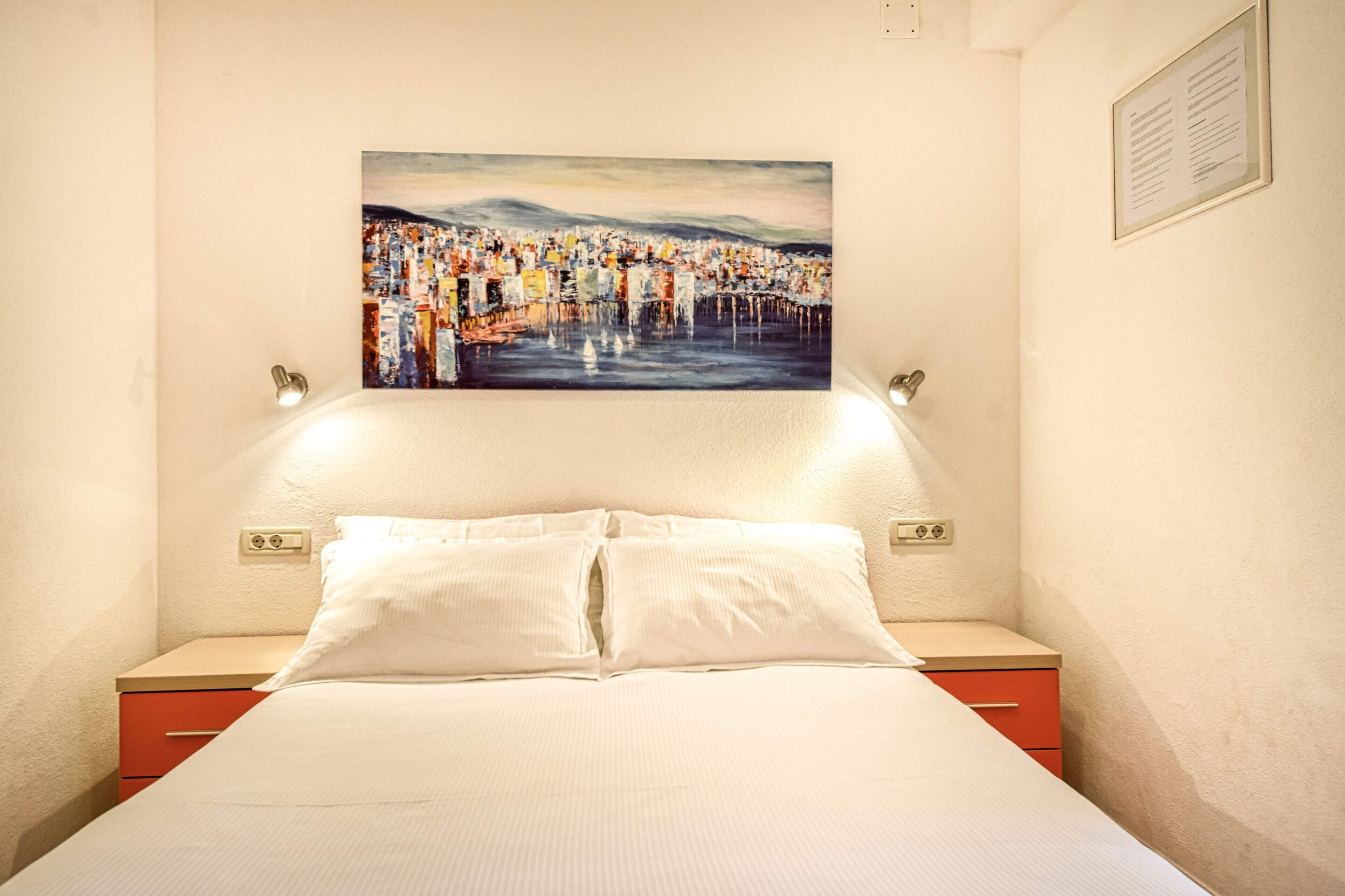 1 chambre, accès Internet, draps fournis