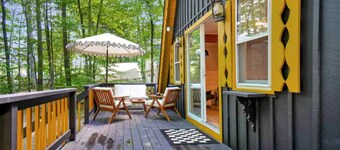 Relaxing A-Frame with Hot Tub and Lake Access