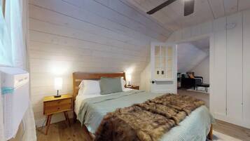 3 bedrooms, bed sheets