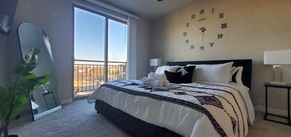 1 habitación, escritorio, tabla de planchar con plancha y wifi gratis 