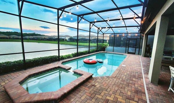 Outdoor pool, a heated pool