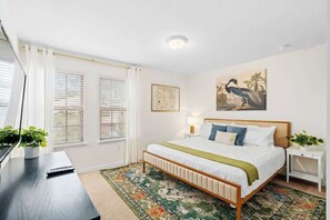 8 bedrooms, iron/ironing board, free WiFi, bed sheets