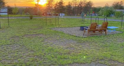 2 Bedrooms with a King Bed, 1 Bath across from the Visitor Center