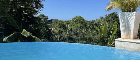Piscina all'aperto