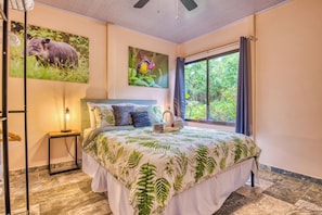 2 sovrum, skrivbord, strykjärn/strykbräda och gratis wi-fi