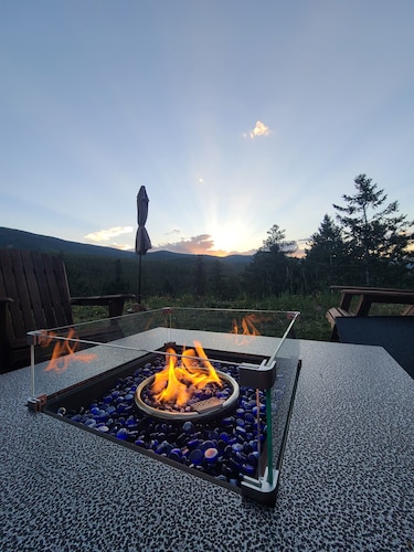 SALT WATER HOT TUB at Rabbit Hole A Frame In the Woods