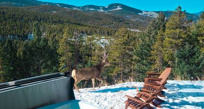 SALT WATER HOT TUB at Rabbit Hole A Frame In the Woods
