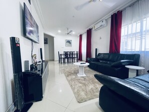 Smart-TV, Videospiele, DVD-Player