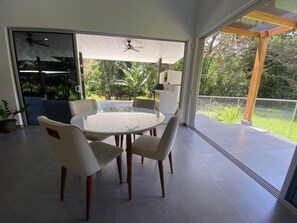 Outdoor dining - Riverfront Retreat Pool, Sauna & Cold Plunge (Uvita)