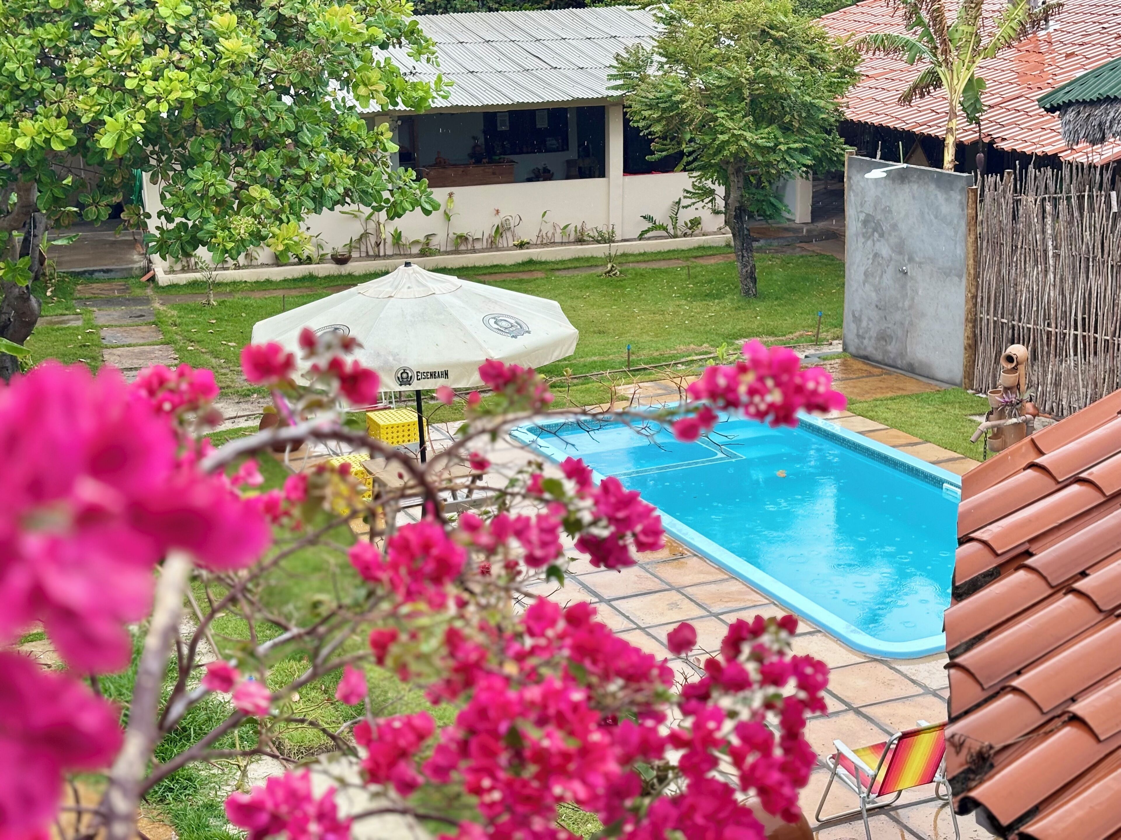 高级房 | 免费 WiFi、床单