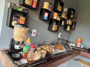 Free daily buffet breakfast - Pousada Morada das Dunas (Barreirinhas)