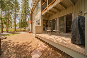 Signature Condo, 1 Bedroom, Patio, Courtyard View (Flying Dutchman 1115) | Exterior - Flying Dutchman 1115 (Keystone)