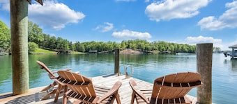 Sunrise Retreat - Sleeps 12, Lakefront Home with Hot Tub