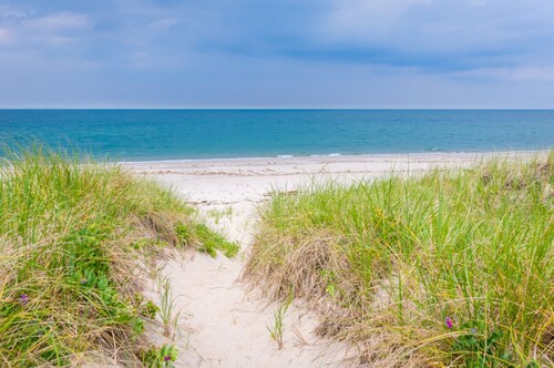 Sand, Sun & Serenity: Cape Cod Escape