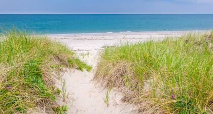 Sand, Sun & Serenity: Cape Cod Escape